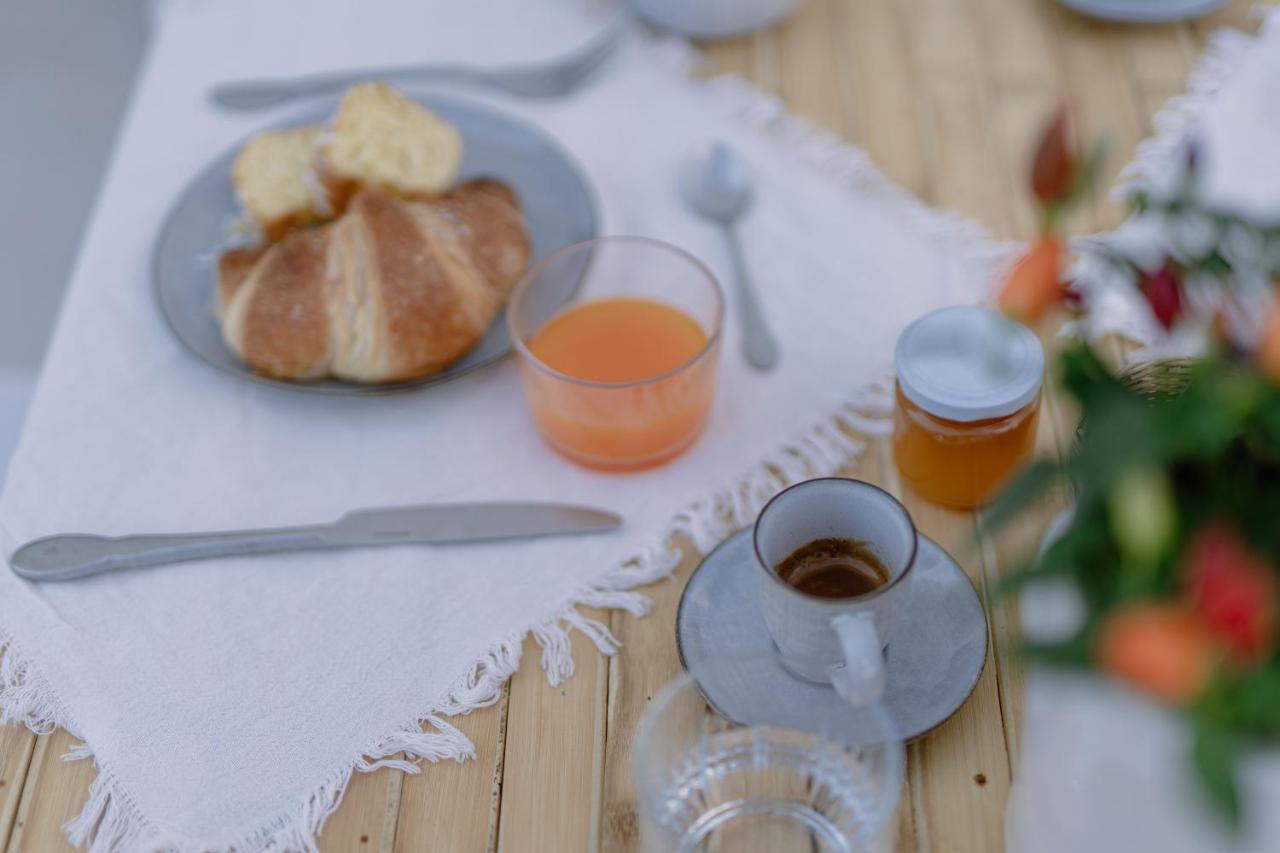 Dimora Manfredo Eco B&B Luxury サン・ニコーラ・アルチェッラ エクステリア 写真