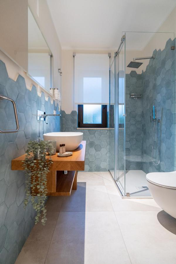 Dimora Manfredo Eco B&B Luxury サン・ニコーラ・アルチェッラ エクステリア 写真